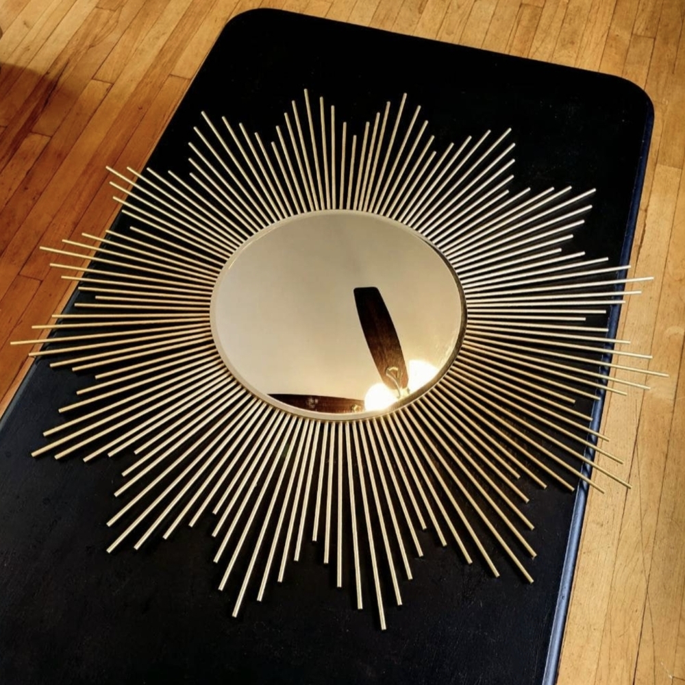 35” Gold Glamorous Sunburst Mirror Starburst Decorative Wall Mirror